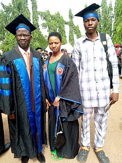 HOD and freshers (freshers Assist class Rep Middle)